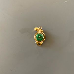 Vintage jade owl pendent